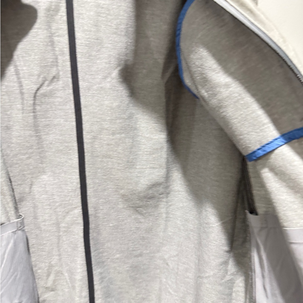 Lululemon Men’s Brut Jacket - Pale Green - Picture 10 of 11